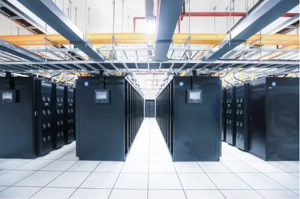 UPS不间断电源在轨道交通行业中的电力保障方案